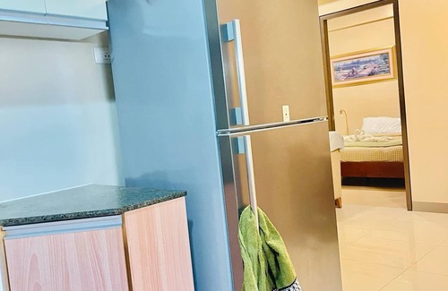 Mactan Export Processing Zone Condo | Cozy condo with AC and WiFi in awesome Lapu-Lapu City
