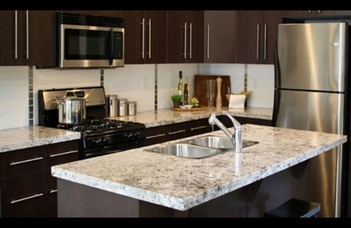 Lemon Springs Condo | Cozy Condo with Workspace and Lake Access