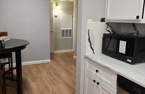Clodine Condo | Cozy Condo1