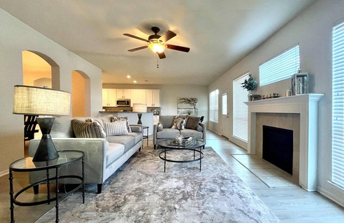 College Park House | Cozy Conroe Getaway near The Woodlands