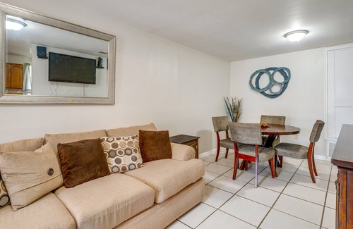Harlandale House | Cozy + Convenient San Antonio Home 5 Mi to Dtwn!