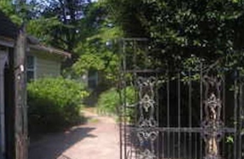 Shandon Cottage | Cozy Convenient Urban Cottage Near Dtwn/USC/FtJx