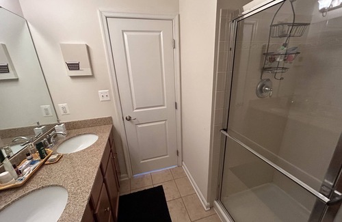 Batesville House | Cozy, convenient townhouse! Pet-friendly!