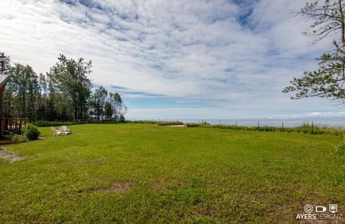 Salamatof Cabin | Cozy Cook Inlet & Mountain View Cabin w/VIEWS!