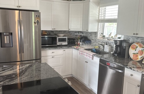 Breezeswept Beach Estates House | Cozy Corner 2A