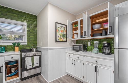 Valparaiso Apartment | Cozy Corner, Apartment 2S. Steps to shops & Dining