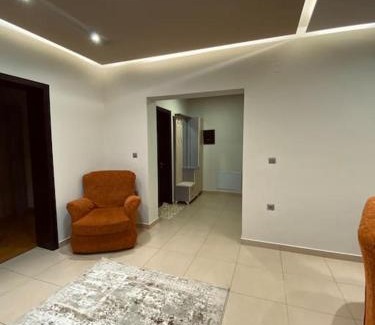 Korce Apartment | Cozy Corner - Apartment in Korça