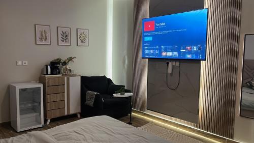 Ghirnatah Apartment | cozy corner apartments 4