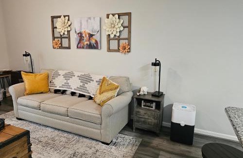 Wilmington House | Cozy Corner - Family Beach Vacation Condo