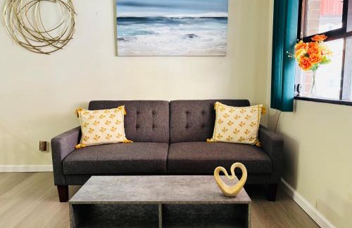 South Philadelphia House | Cozy Corner Home Stay