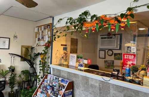Williamstown Hotel | Cozy Corner Motel