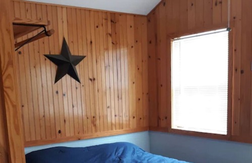 Huntsville Cottage | Cozy Cottage #5, Walker County, Texas