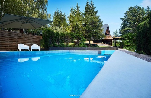 Bielsko-Biala Cottage | Cozy Cottage. Big Yard. Mountain Views. Pool. Ski resorts nearby.