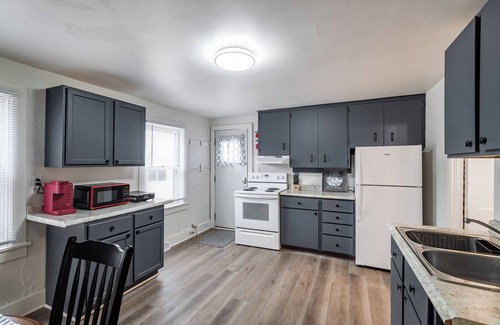 La Crosse Cottage | Cozy cottage close to downtown La Crosse and all it has to offer!