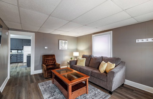 La Crosse Cottage | Cozy cottage close to downtown La Crosse and all it has to offer!