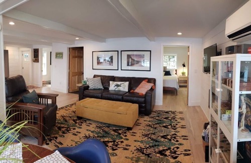 Windham Cottage | Cozy cottage fully renovate with open concept on Forest Lake close to I95