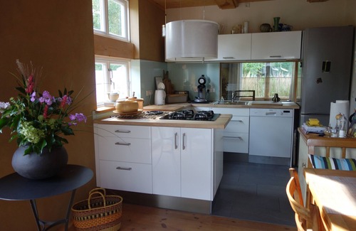 Quappendorf House | Cozy cottage in a fantastic location right on the river with a beautiful garden