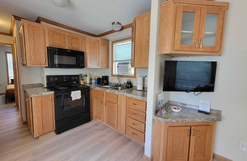 Big Pine Key House | Cozy Cottage in Big Pine Key – 35 Min to Key West, Pool & Free Parking