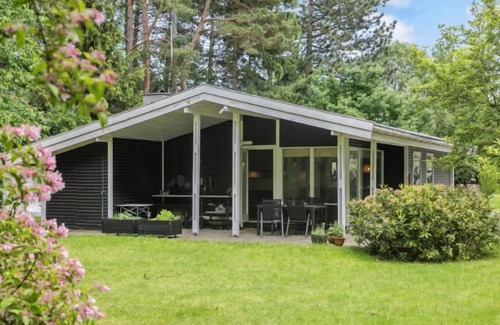 Melby House | Cozy cottage in scenic surroundings