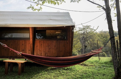 Ambrolauri Cottage | Cozy cottage in the middle of green garden, with mountain views.
