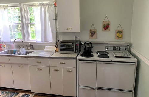 Bristol House | Cozy Cottage in the Heart of Bristol