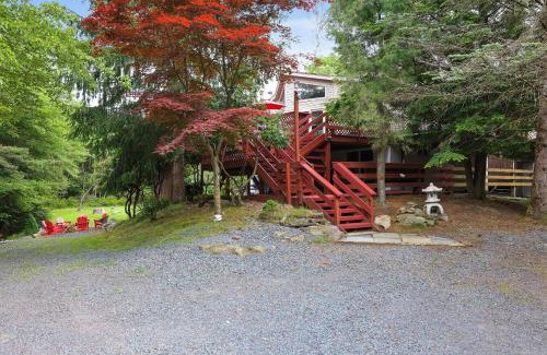 Long Pond Villa | Cozy cottage in the heart of pocono