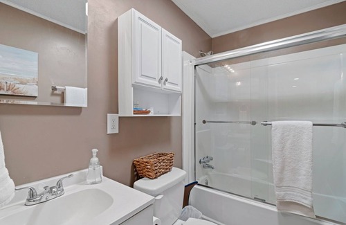 Hattiesburg House | Cozy cottage in the heart of Hattiesburg minutes from everything!