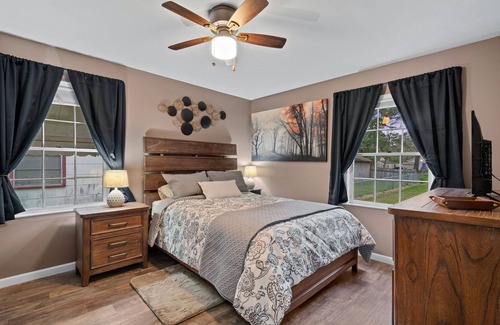 Hattiesburg House | Cozy cottage in the heart of Hattiesburg minutes from everything!