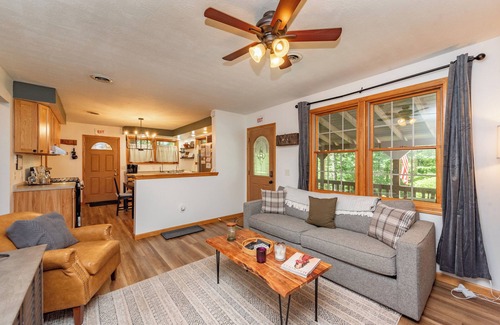 McHenry Cabin | Cozy Cottage: Lake Area, Dogs Welcome, Grill, Fire Pit, Fireplaces!