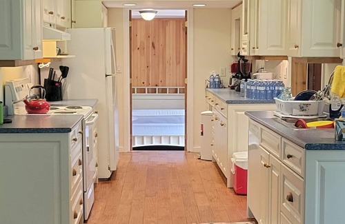 Dwight Cottage | Cozy Cottage - Lake of Bays