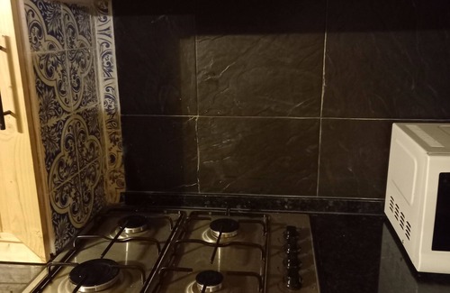 Gois Cottage | Cozy Cottage Mountain Pet-Friendly