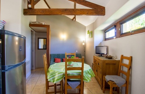 La Roque-Gageac Cottage | Cozy Cottage Near Top French Villages, Forest Views, BBQ, Baby Gear