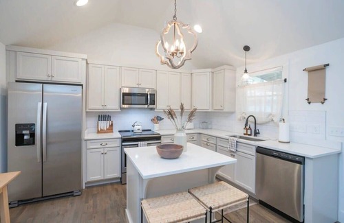 Donelson Hills House | Cozy Cottage Near Opryland