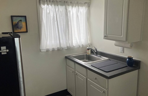 Whiteaker Cottage | Cozy Cottage near the River