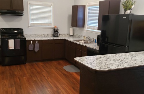Arkadelphia House | Cozy cottage newly rotavated 25 minutes from DeGray Lake