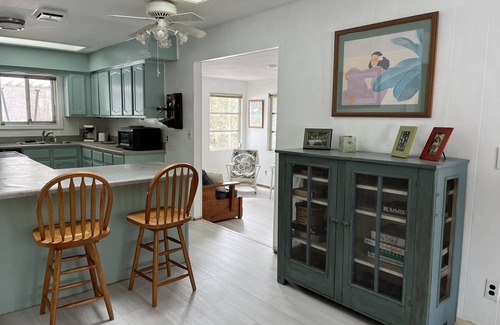Alden Cottage | Cozy cottage on beautiful Torch Lake.
