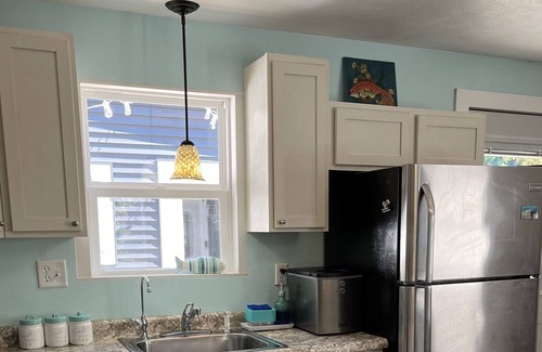 Lakeview House | Cozy cottage on island located at beautiful Indian Lake. Lake and trail access.