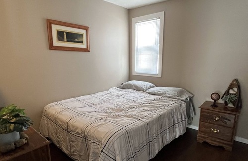 Lakeview House | Cozy cottage on island located at beautiful Indian Lake. Lake and trail access.