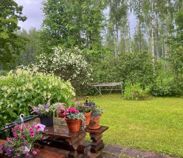 Kyyjarvi House | Cozy cottage on lake