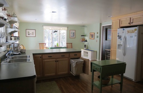 Upper Peninsula Michigan Cottage | Cozy Cottage on Lake Superior