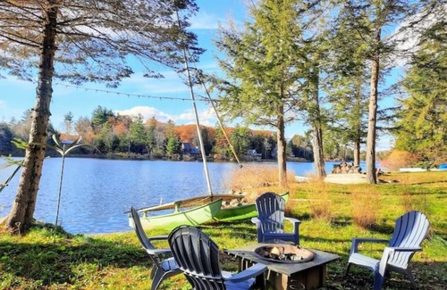Otis Cottage | Cozy Cottage on the Lake