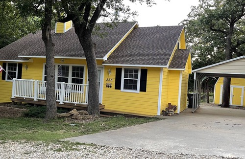Pottsboro Cottage | Cozy Cottage Retreat on Lake Texoma!