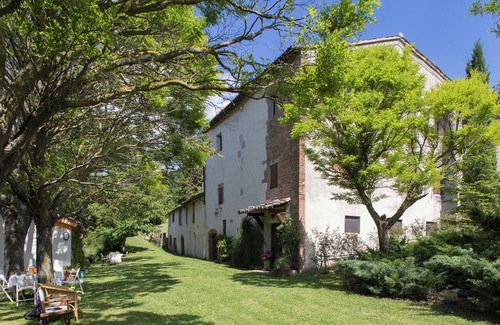 Fabriano House | Cozy cottage surrounded by a large garden in the hills of Le Marche