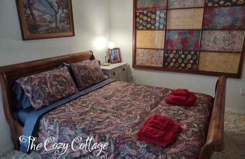 Miramonte House | Cozy Cottage