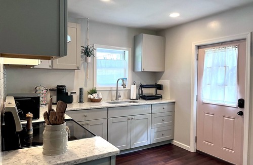 Shepherdstown Cottage | Cozy Cottage