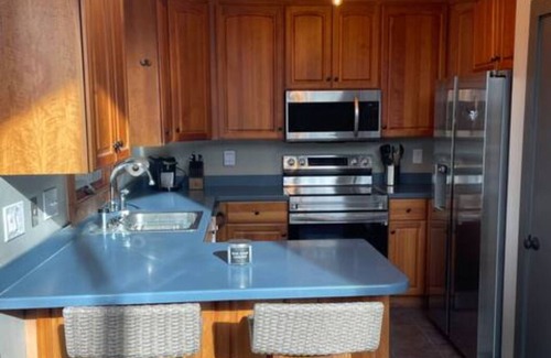 Nellysford Cottage | Cozy Cottage with beautiful Mountain View’s - close to wineries