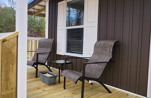Springville Cottage | Cozy cottage w/1 bedroom, WiFi, AC in tranquil Springville close to boat ramps