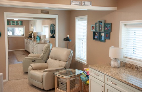 Onsted Cottage | Cozy Cottage w/all sports Sand lake access.