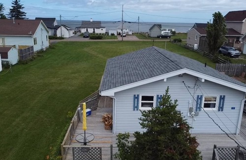 Grand Barachois Cottage | Cozy cottage with private beach access. Family and pet friendly!