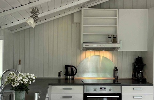 Skovmose House | Cozy cottage with a wilderness hot tub